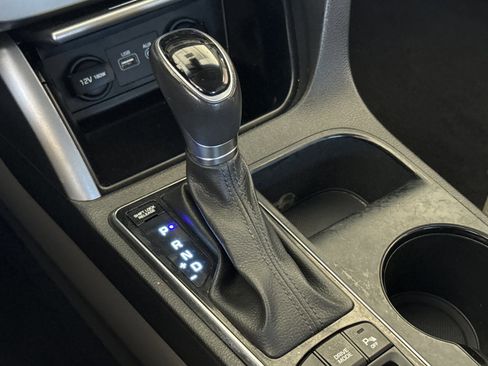 Used 2017 Hyundai Sonata Limited FWD image 19