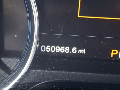 Used 2019 Ford F150 Lariat image 16