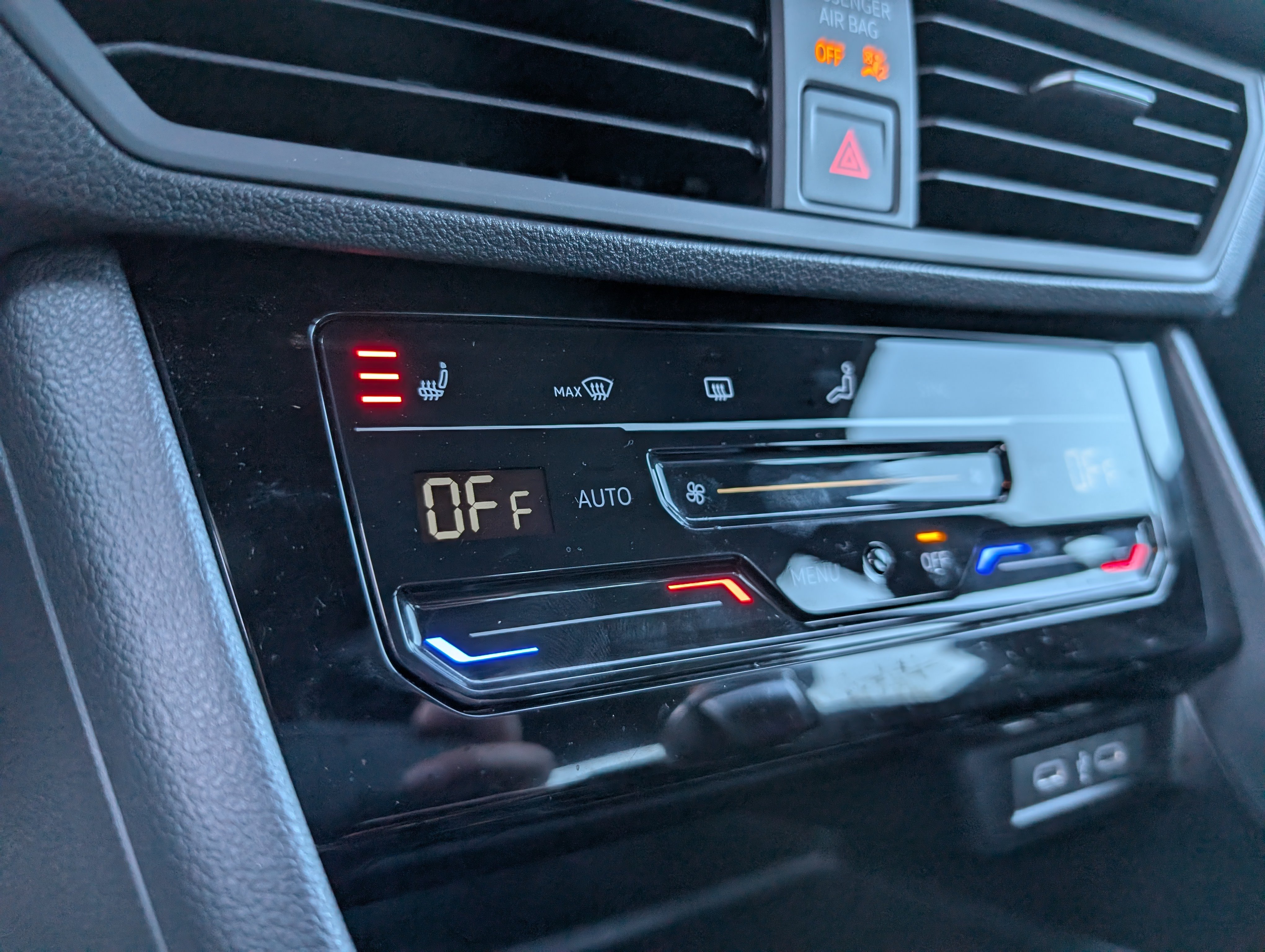 Used 2026 Volkswagen Jetta Sport FWD image 28