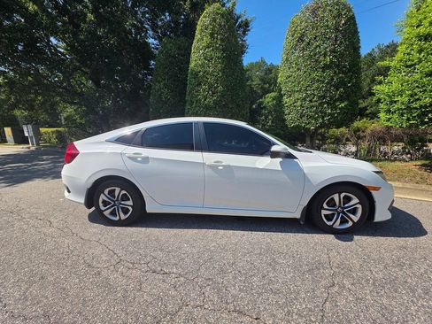 Used 2018 Honda Civic LX image 6