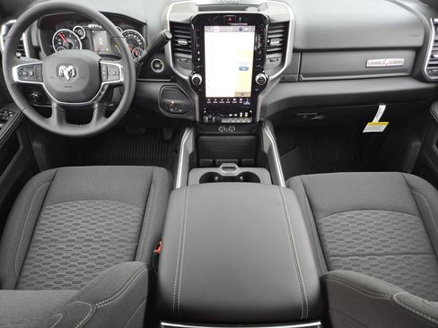 New 2026 RAM 2500 Lone Star image 2