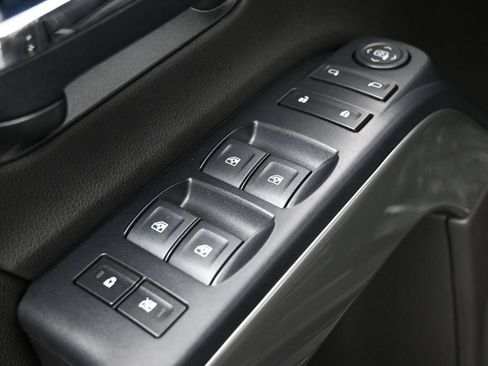 Used 2018 Chevrolet Silverado 1500 LT w/ All Star Edition RWD image 14