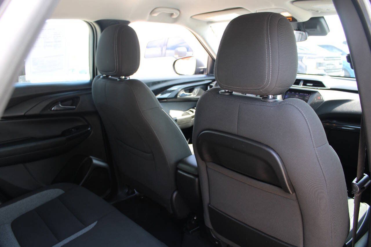 Used 2021 Chevrolet TrailBlazer LS FWD image 10