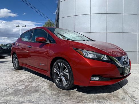 Used 2018 Nissan Leaf SL w/ SL Technology Package image 1