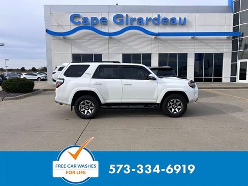 Used 2019 Toyota 4Runner TRD Off-Road Premium image 1