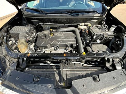 Used 2023 Chevrolet Equinox LT image 12