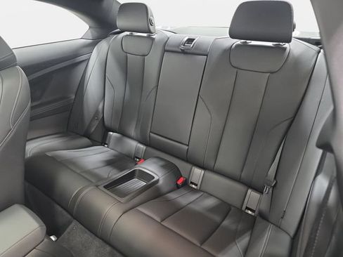 Used 2022 BMW 230i Coupe w/ Premium Package 2 RWD image 13