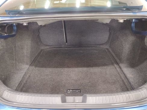 Used 2019 Volkswagen Jetta SE FWD image 16