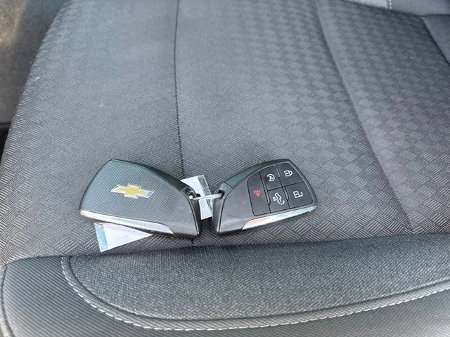 Used 2024 Chevrolet Silverado 1500 RST RWD image 9