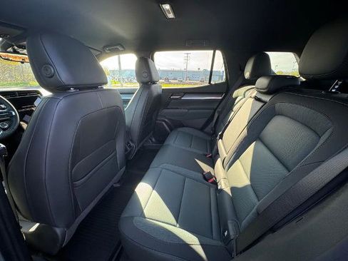 New 2026 GMC Terrain AT4 w/ Technology Package II image 37