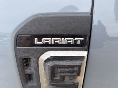 Used 2024 Ford F250 Lariat w/ Lariat Ultimate Package AWD/4WD image 8