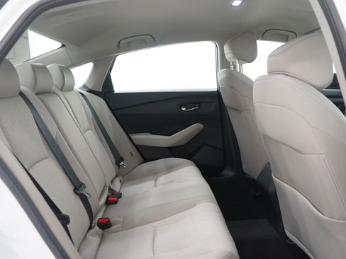 Used 2024 Honda Accord LX image 11