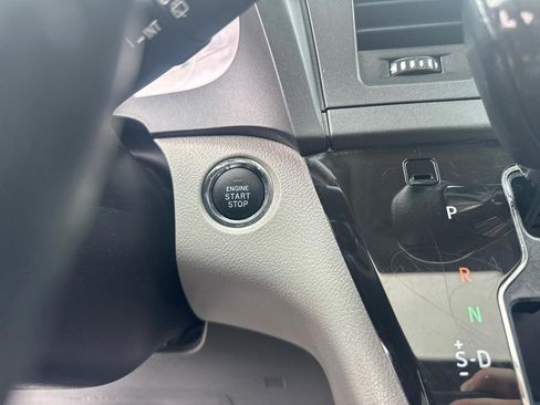 Used 2018 Toyota Sienna XLE w/ Protection Package AWD/4WD image 33