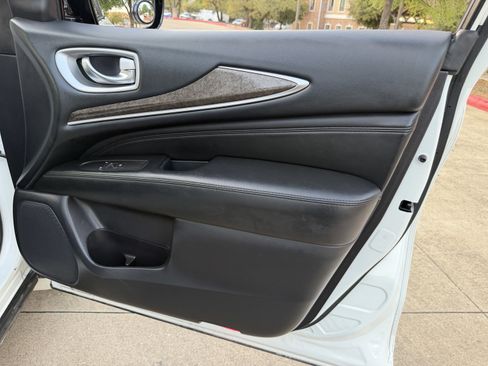 Used 2015 INFINITI QX60 FWD w/ Premium Plus Package image 9