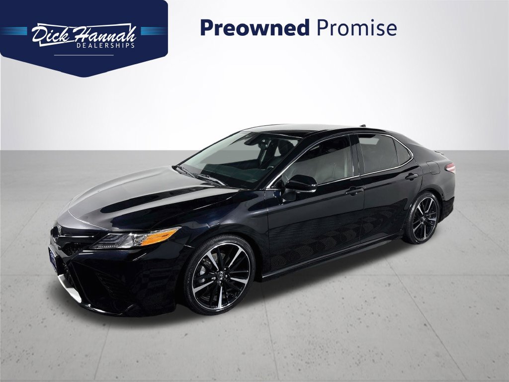 Used 2020 Toyota Camry XSE FWD image 1
