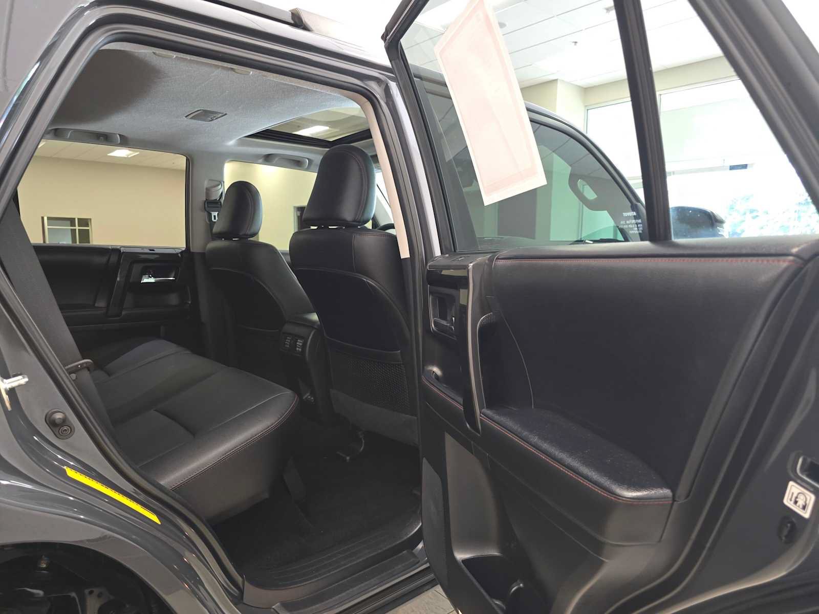 Certified 2024 Toyota 4Runner TRD Off-Road Premium w/ Off Road Premium Plus Package AWD/4WD image 27