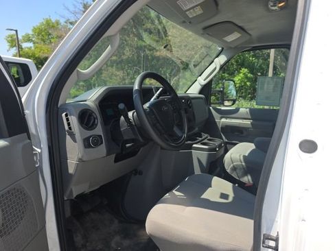 Used 2024 Ford E-350 and Econoline 350 Super Duty w/ Power Windows & Locks Group RWD image 15