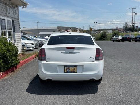 Used 2014 Chrysler 300 S AWD/4WD image 6