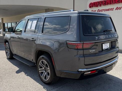 Used 2024 Jeep Wagoneer Series II AWD/4WD image 6