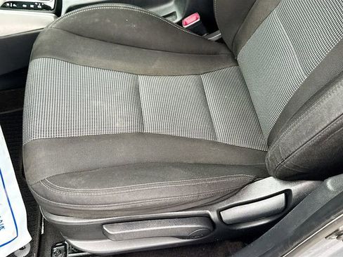 Used 2014 Hyundai Elantra GT image 19