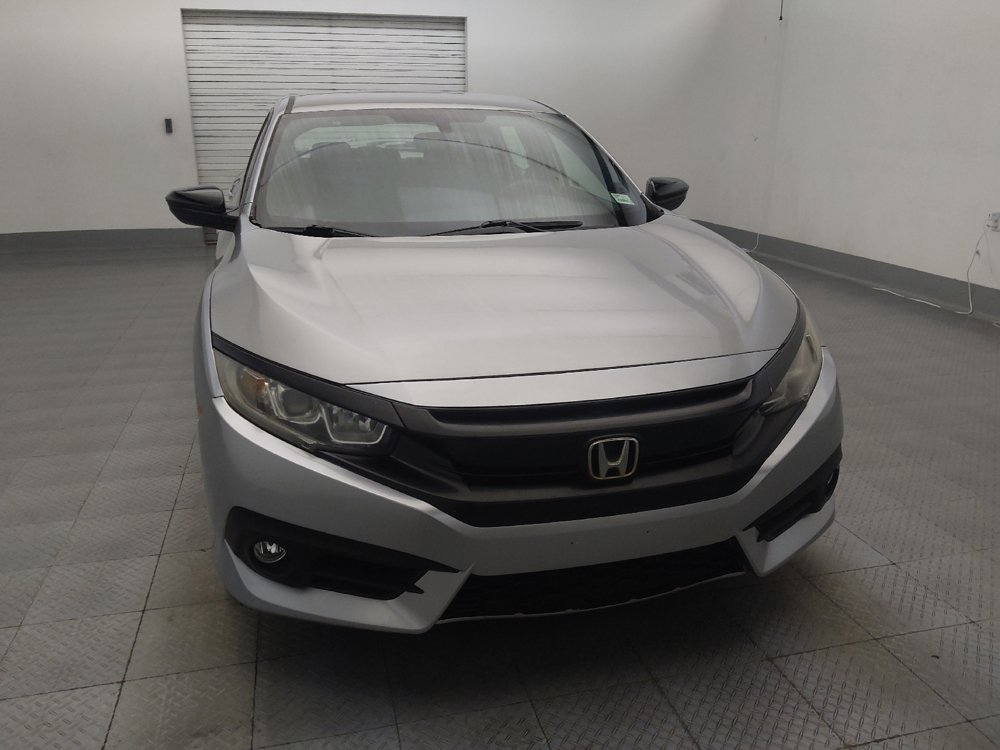 Used 2018 Honda Civic Sport image 14