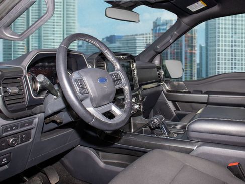 Used 2022 Ford F150 XLT w/ Equipment Group 302A High image 16