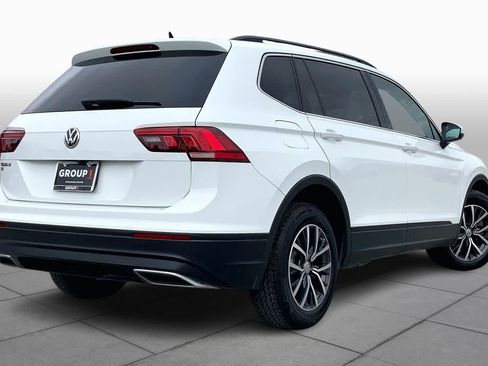 Used 2019 Volkswagen Tiguan SE image 12