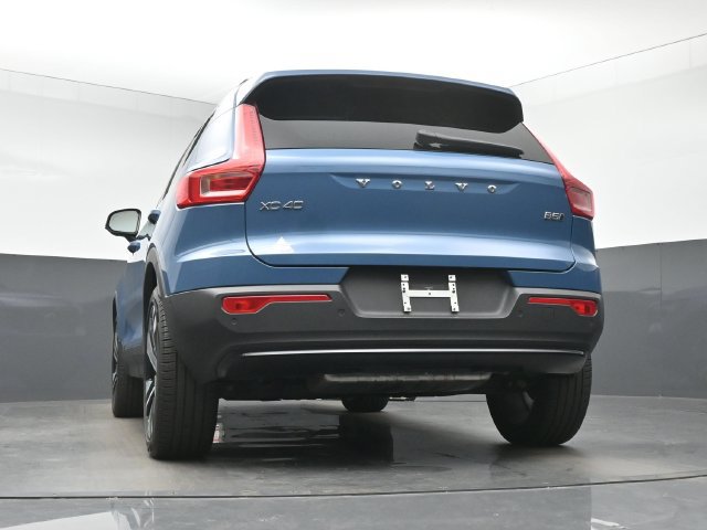 Used 2024 Volvo XC40 B5 Plus w/ Climate Package AWD/4WD image 15