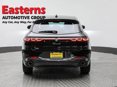 Used 2024 Alfa Romeo Tonale Veloce image 6