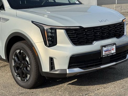 New 2026 Kia Sorento S AWD/4WD image 3