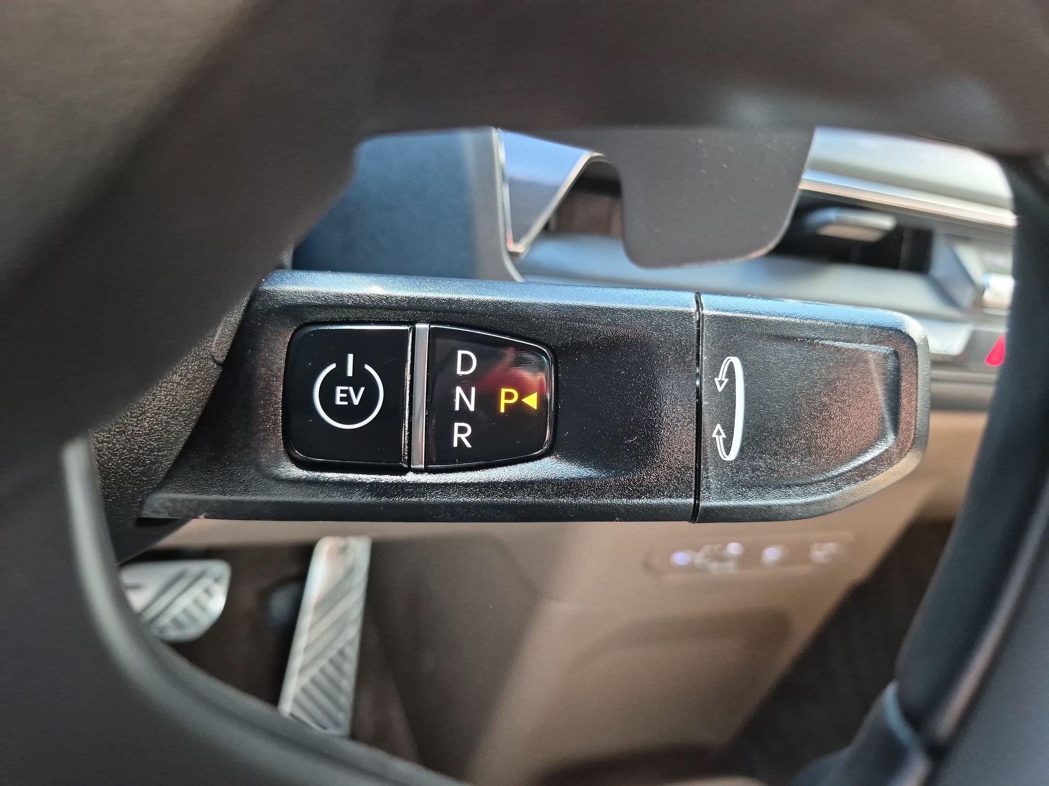 Used 2024 Kia EV9 GT-Line AWD/4WD image 30