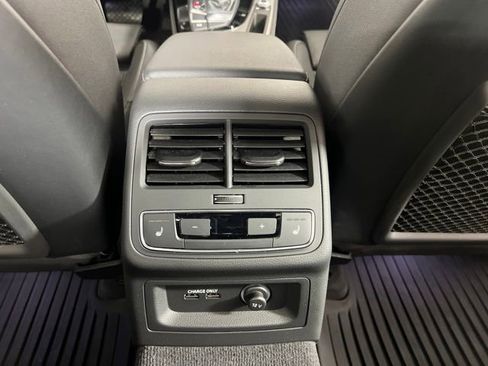 Used 2023 Audi A4 2.0T Prestige w/ Prestige Package AWD/4WD image 17