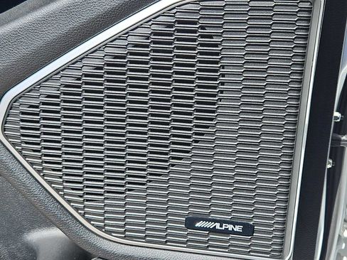 Used 2022 Jeep Grand Cherokee Trailhawk w/ Luxury Tech Group III image 31