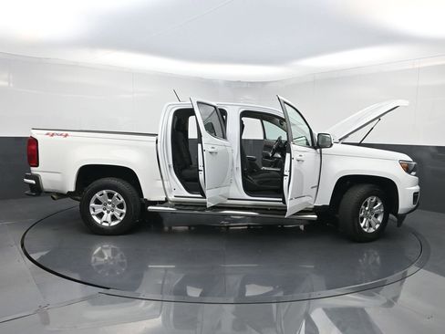Used 2020 Chevrolet Colorado LT AWD/4WD image 33
