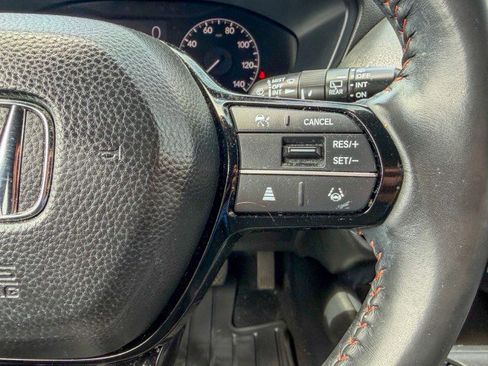 Used 2023 Honda HR-V Sport image 10