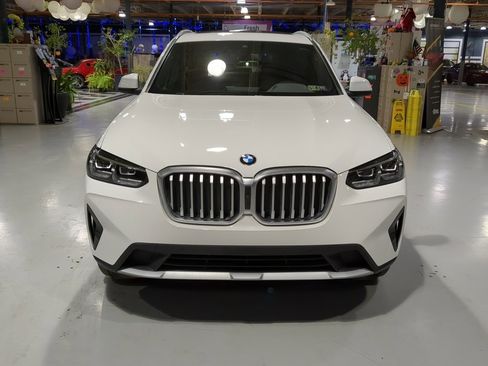 Used 2023 BMW X3 xDrive30i w/ Convenience Package image 3