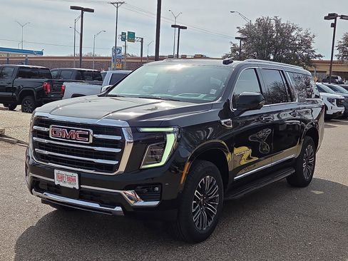 New 2026 GMC Yukon XL Elevation w/ Elevation Premium Package AWD/4WD image 1