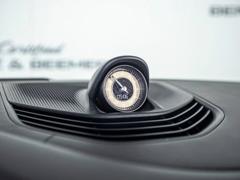 Used 2020 Porsche Taycan Turbo S AWD/4WD image 32