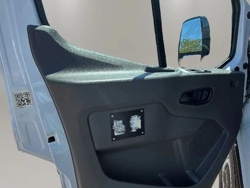 Used 2022 Ford E-Transit 148 High Roof w/ Load Area Protection Package RWD image 29