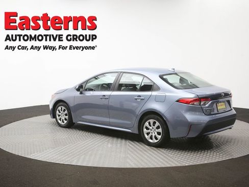 Used 2022 Toyota Corolla LE FWD image 62