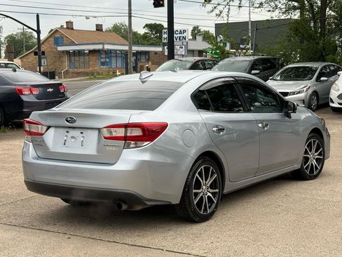 Used 2017 Subaru Impreza 2.0i Limited AWD/4WD image 4