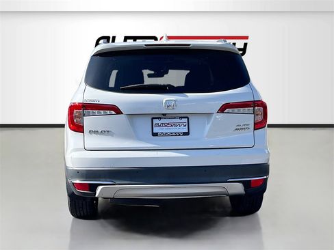 Used 2020 Honda Pilot Elite image 6