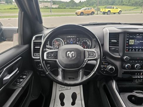 Used 2021 RAM 1500 Big Horn image 30