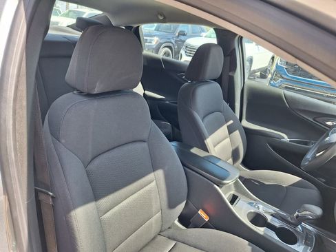 Used 2024 Chevrolet Malibu LT image 26