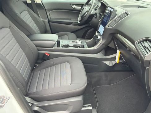 New 2024 Ford Edge SE AWD/4WD image 12