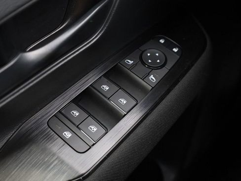 New 2026 Nissan Kicks S image 18