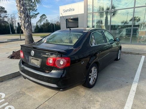 Used 2007 Volkswagen Jetta Wolfsburg Edition image 3