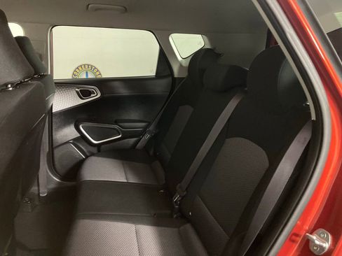 Certified 2021 Kia Soul LX image 14