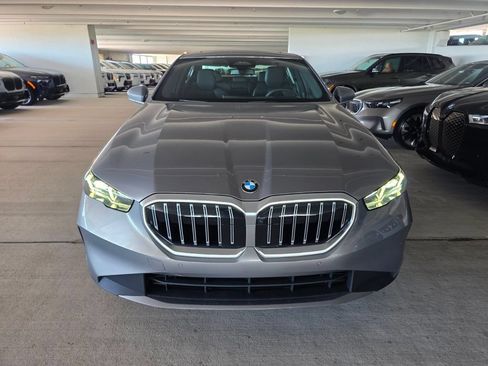 New 2027 BMW 530i xDrive AWD/4WD image 2