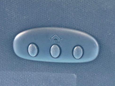 Used 2019 Ford Explorer Limited w/ Ford Safe & Smart Package image 27